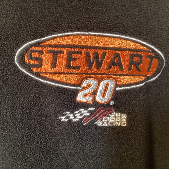 Chase Authentics NASCAR Stewart number 20 Fleece Pullover men’s size large - Picture 3 of 9